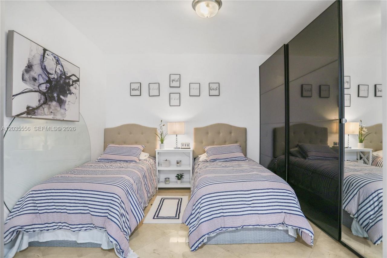1830 S Ocean Dr , Unit 4511, Hallandale Beach, FL 33009 Photo