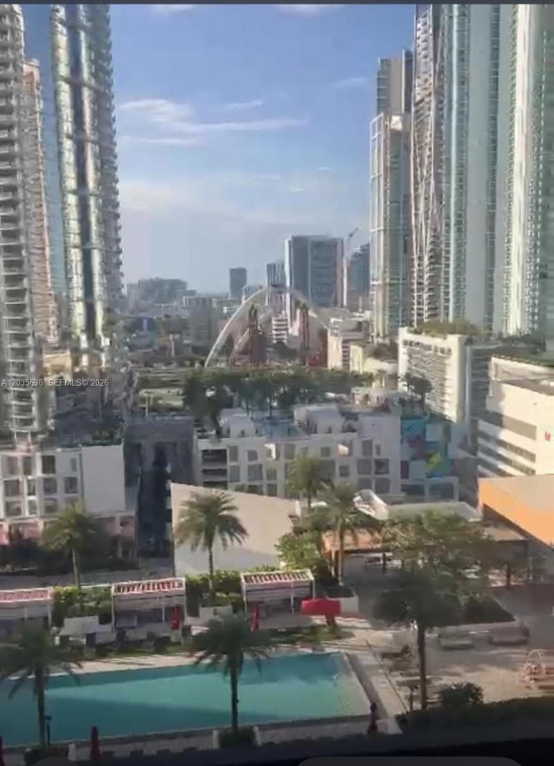 601 NE 1st Ave , Unit 1720, Miami, FL 33132 Photo
