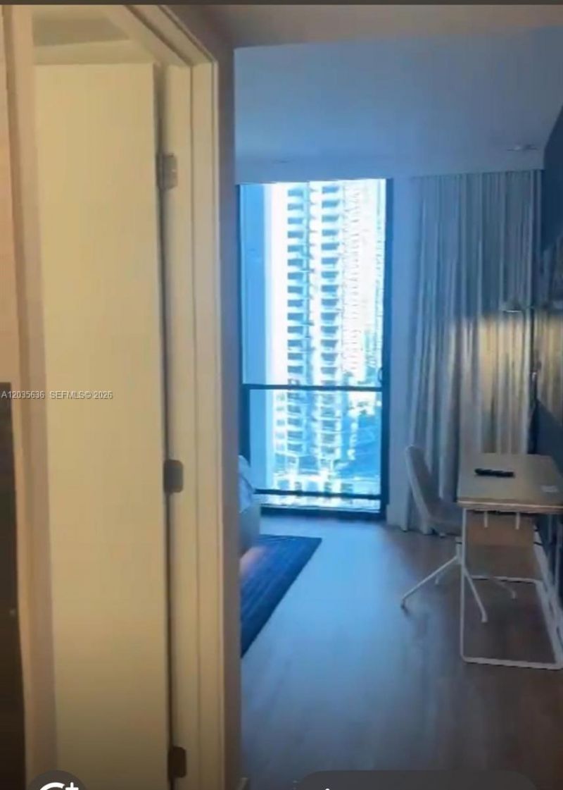 601 NE 1st Ave , Unit 1720, Miami, FL 33132 Photo