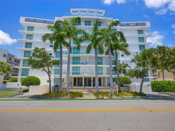 9400 W Bay Harbor Dr , Unit 101, Bay Harbor Islands, FL 33154