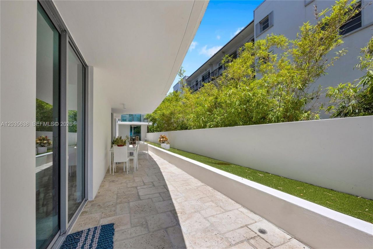 9400 W Bay Harbor Dr , Unit 101, Bay Harbor Islands, FL 33154 Photo