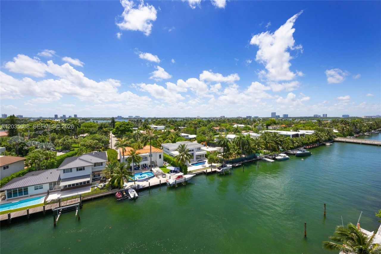 9400 W Bay Harbor Dr , Unit 101, Bay Harbor Islands, FL 33154 Photo