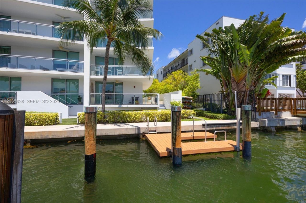 9400 W Bay Harbor Dr , Unit 101, Bay Harbor Islands, FL 33154 Photo