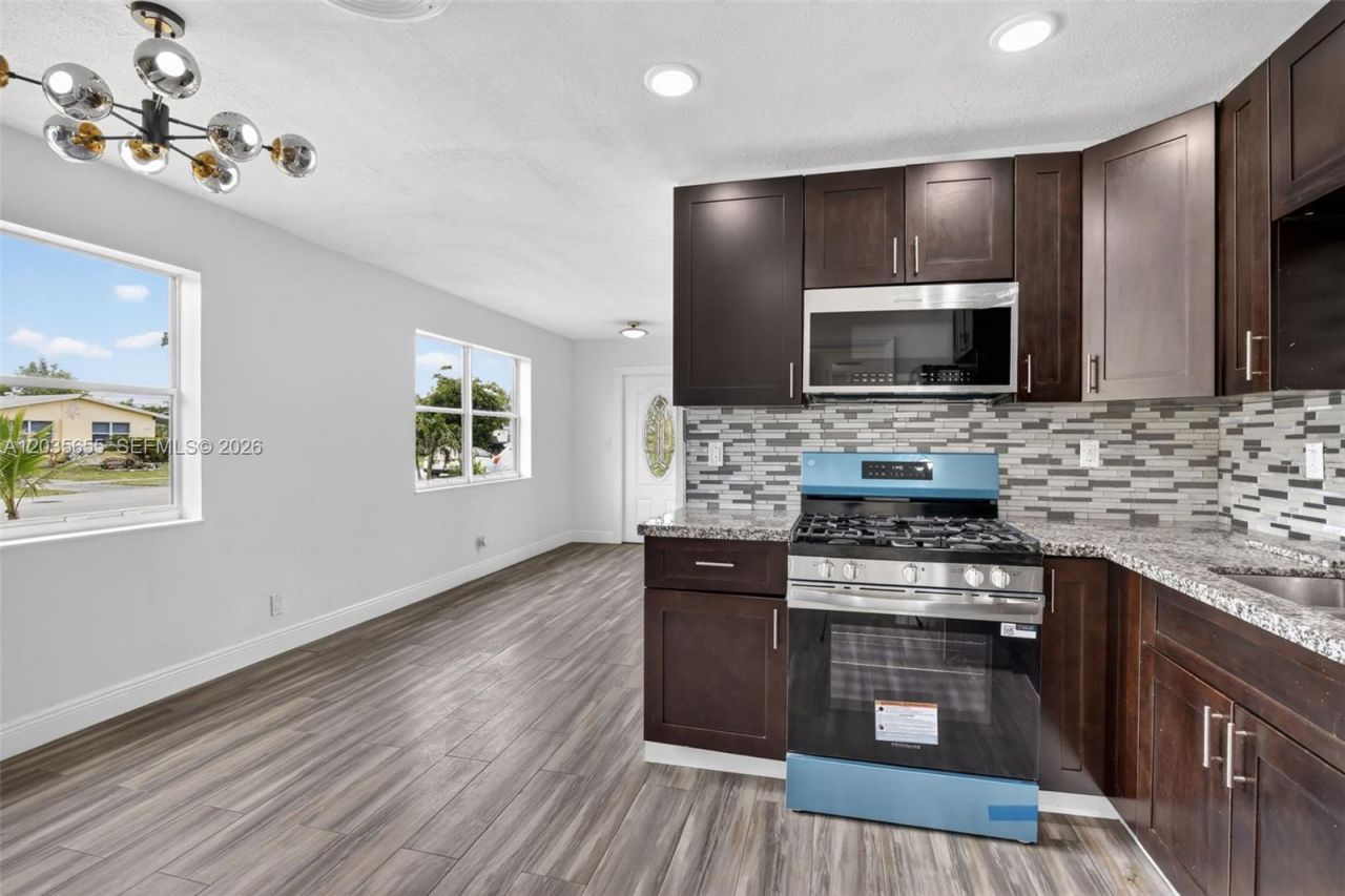 6250 NW 14th St , Sunrise, FL 33313 Photo
