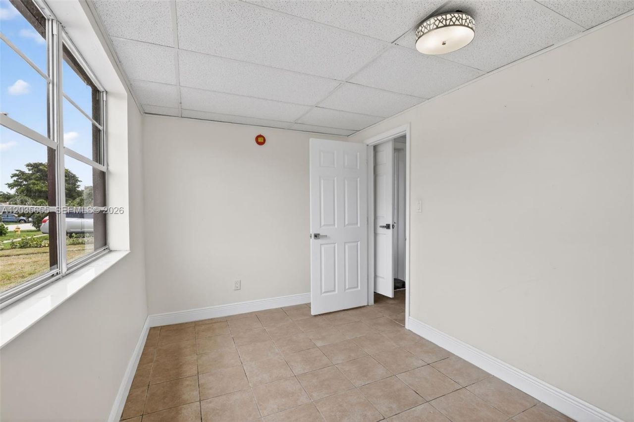 6250 NW 14th St , Sunrise, FL 33313 Photo