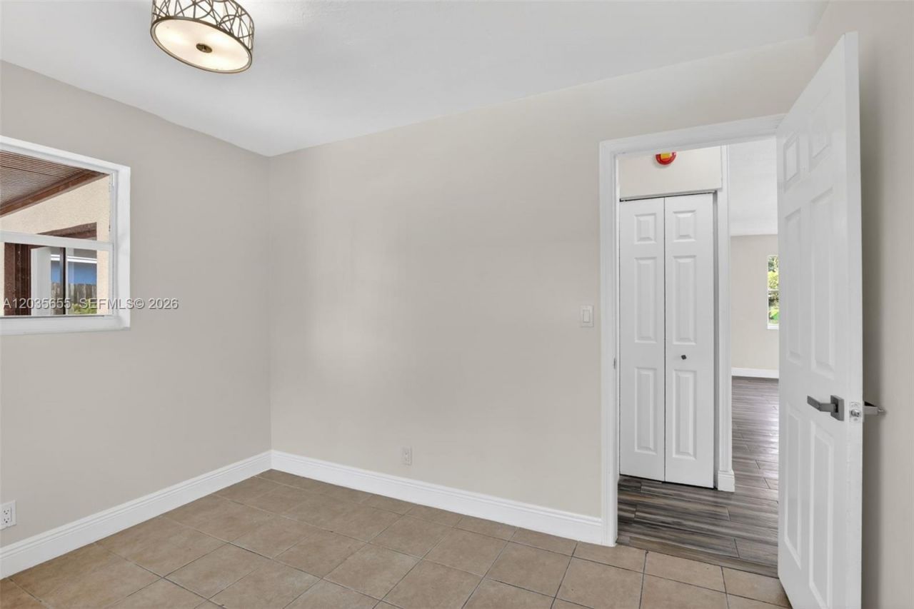 6250 NW 14th St , Sunrise, FL 33313 Photo