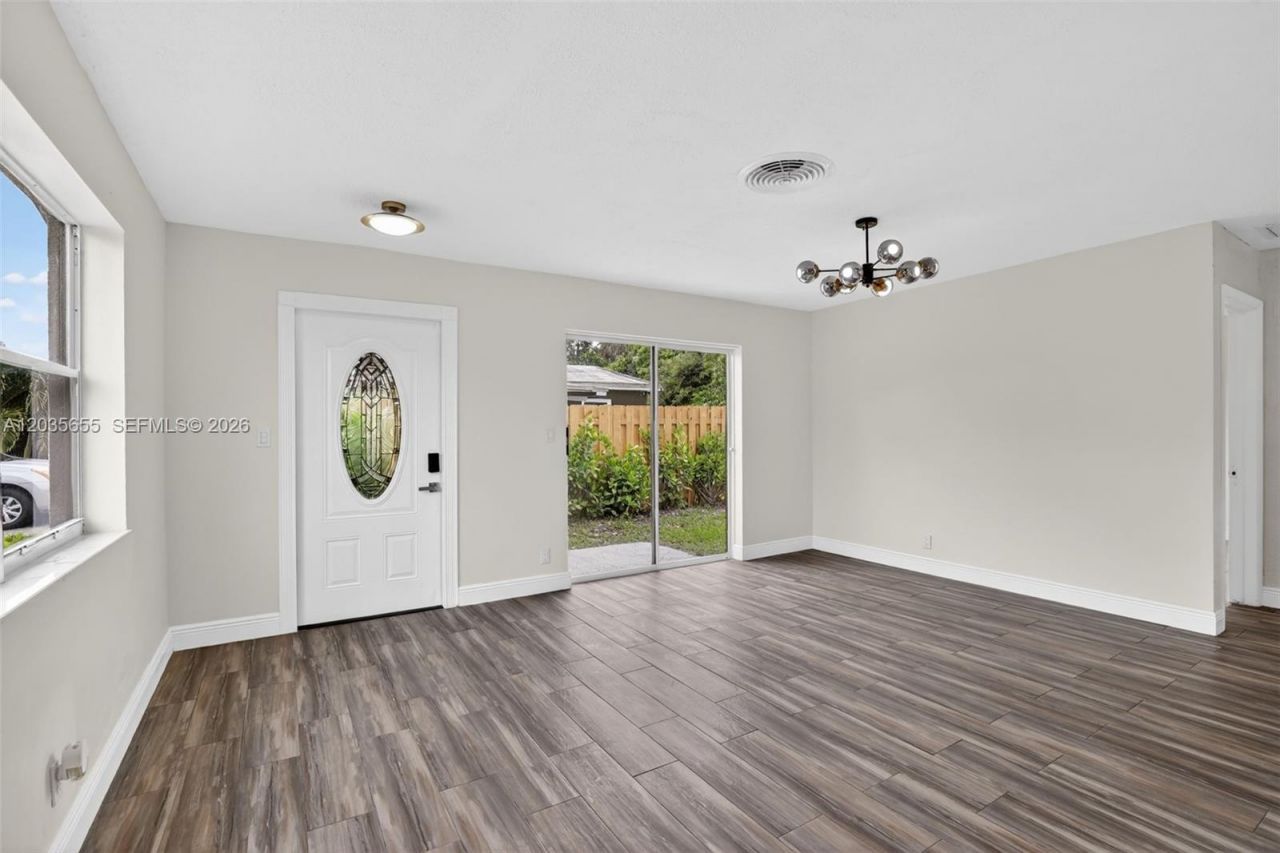 6250 NW 14th St , Sunrise, FL 33313 Photo