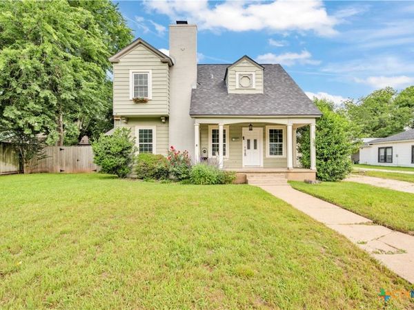 1216 N Penelope Street, Belton, TX 76513