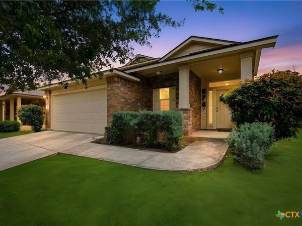 578 Briggs Dr, New Braunfels, TX 78130