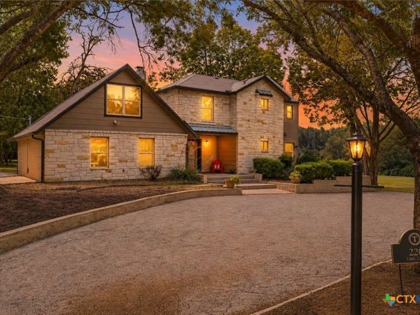 220 Lark Lane , New Braunfels, TX 78132