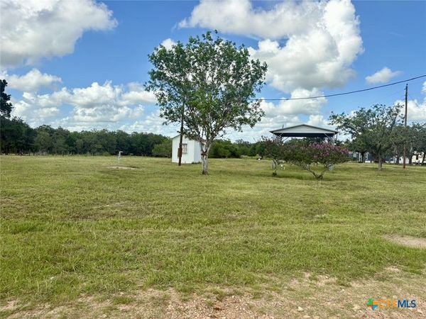 149 Pebble Drive , Victoria, TX 77905