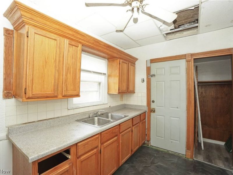 3443 Sheridan Road, Youngstown, OH 44502 Photo 8