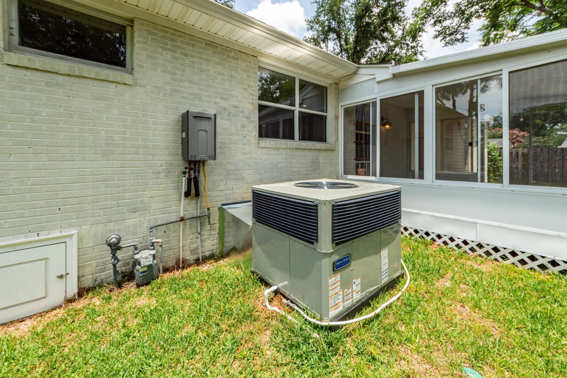 343 Cessna Avenue Photo 47