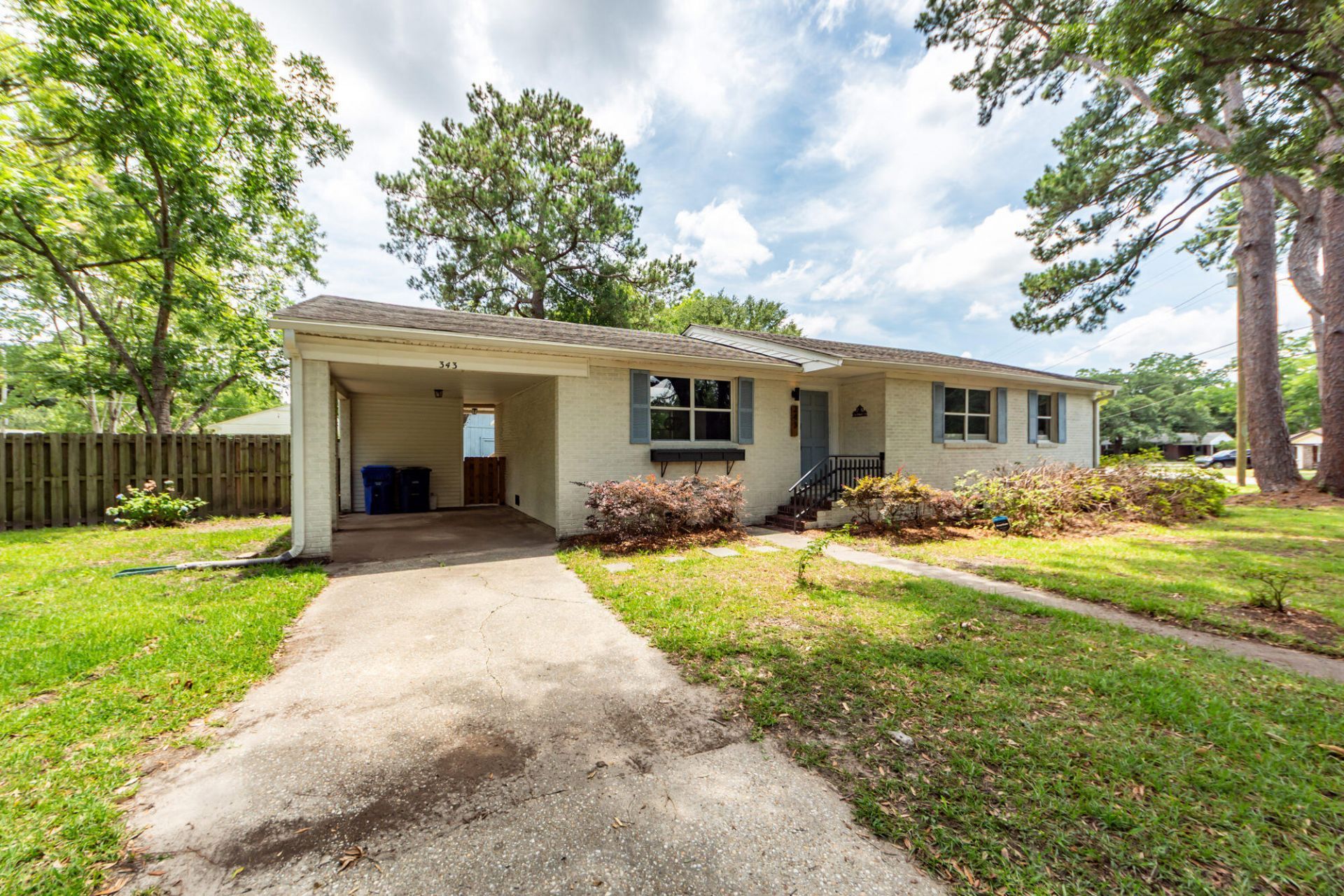 343 Cessna Avenue Photo 53