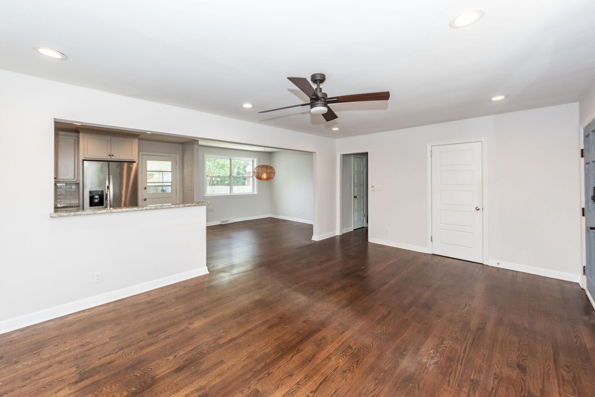 343 Cessna Avenue Photo 8