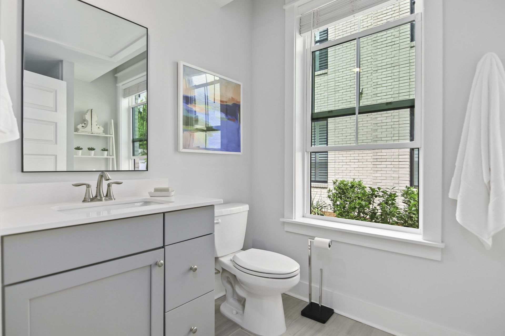 1636 Florentia Street Photo 24