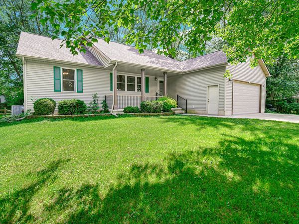 953 Portage Avenue, Chesterton, IN 46304