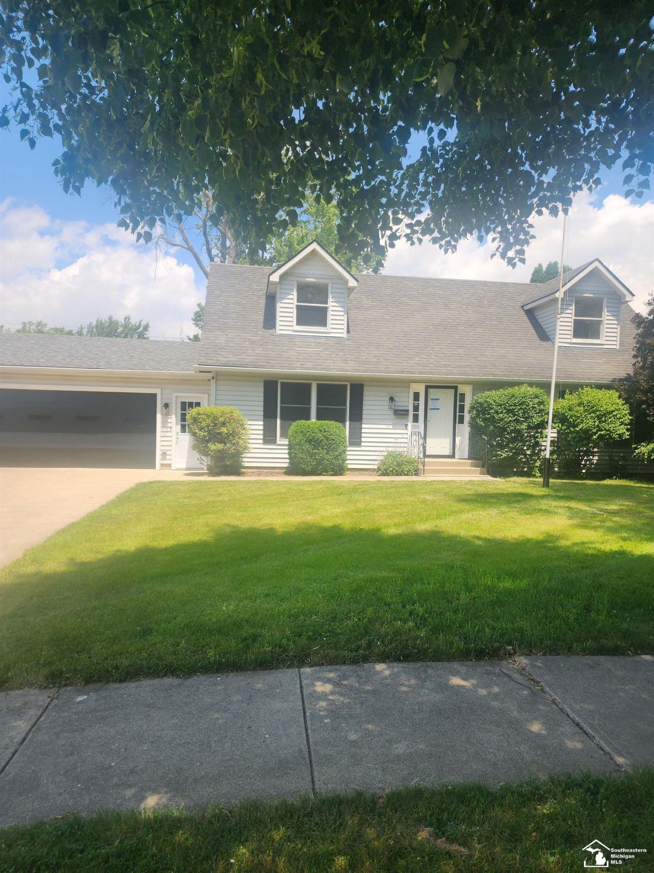 796 Plank Street, Dundee, MI 48131 Main Photo
