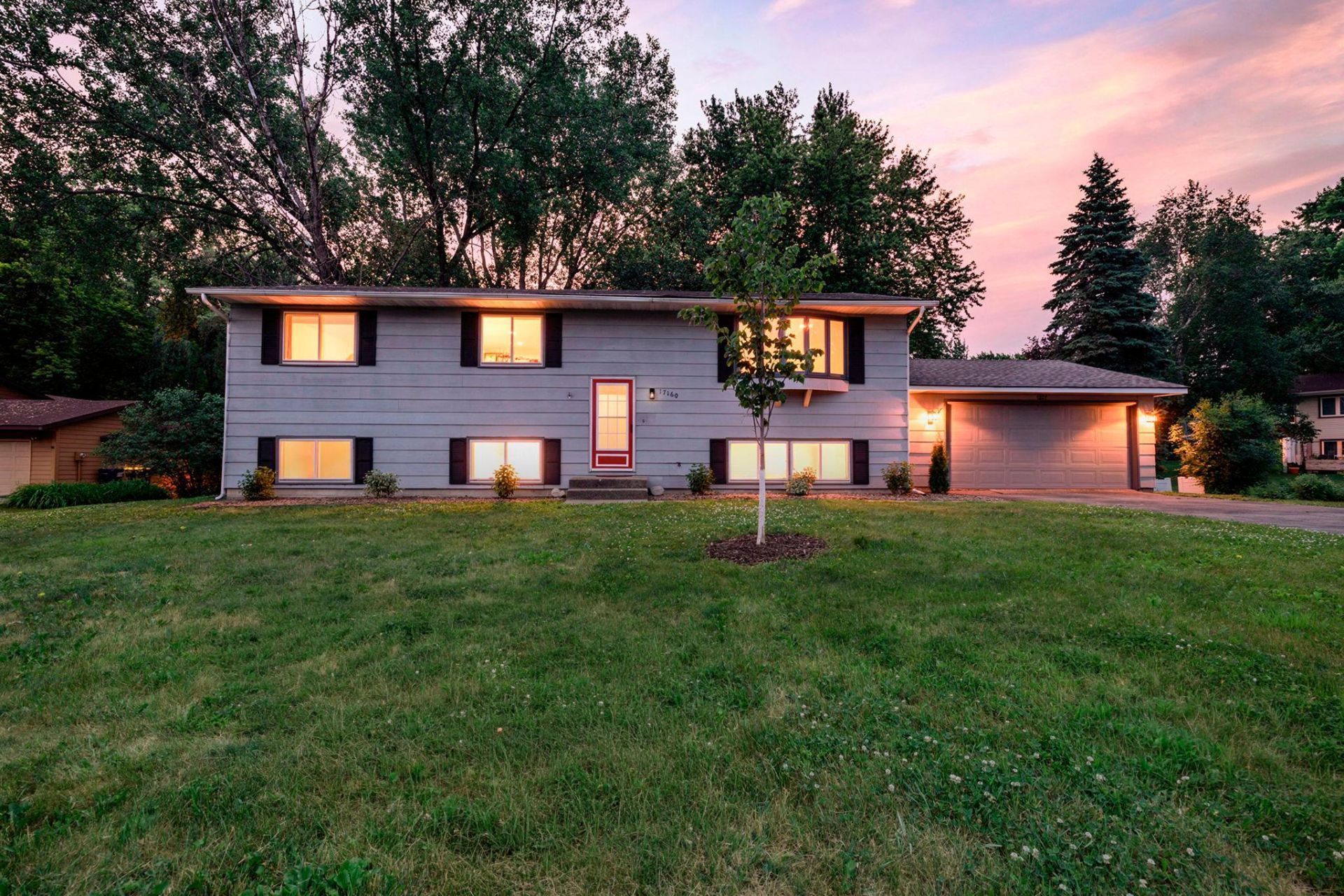 17160 Hershey Court, Lakeville, MN 55044