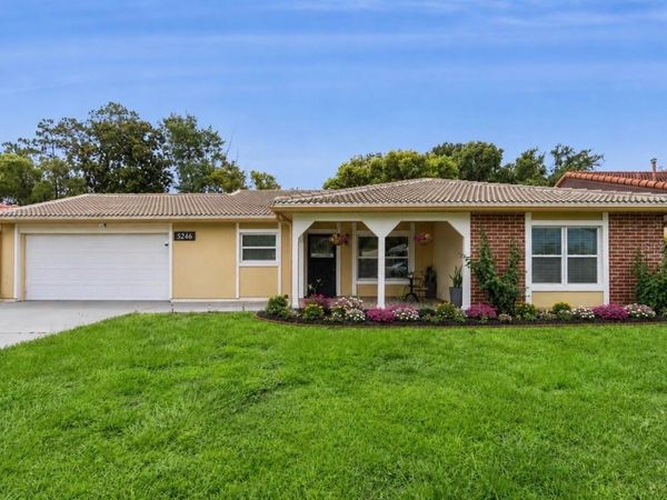5246 MAYAPPLE CIRCLE, ORLANDO, FL 32821