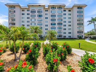 622 EDGEWATER DRIVE Dunedin, FL 34698