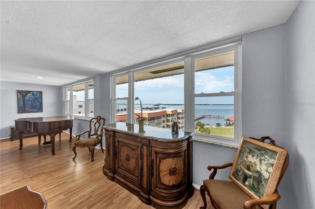 622 Edgewater Drive, Unit 823, Dunedin, FL 34698 Photo