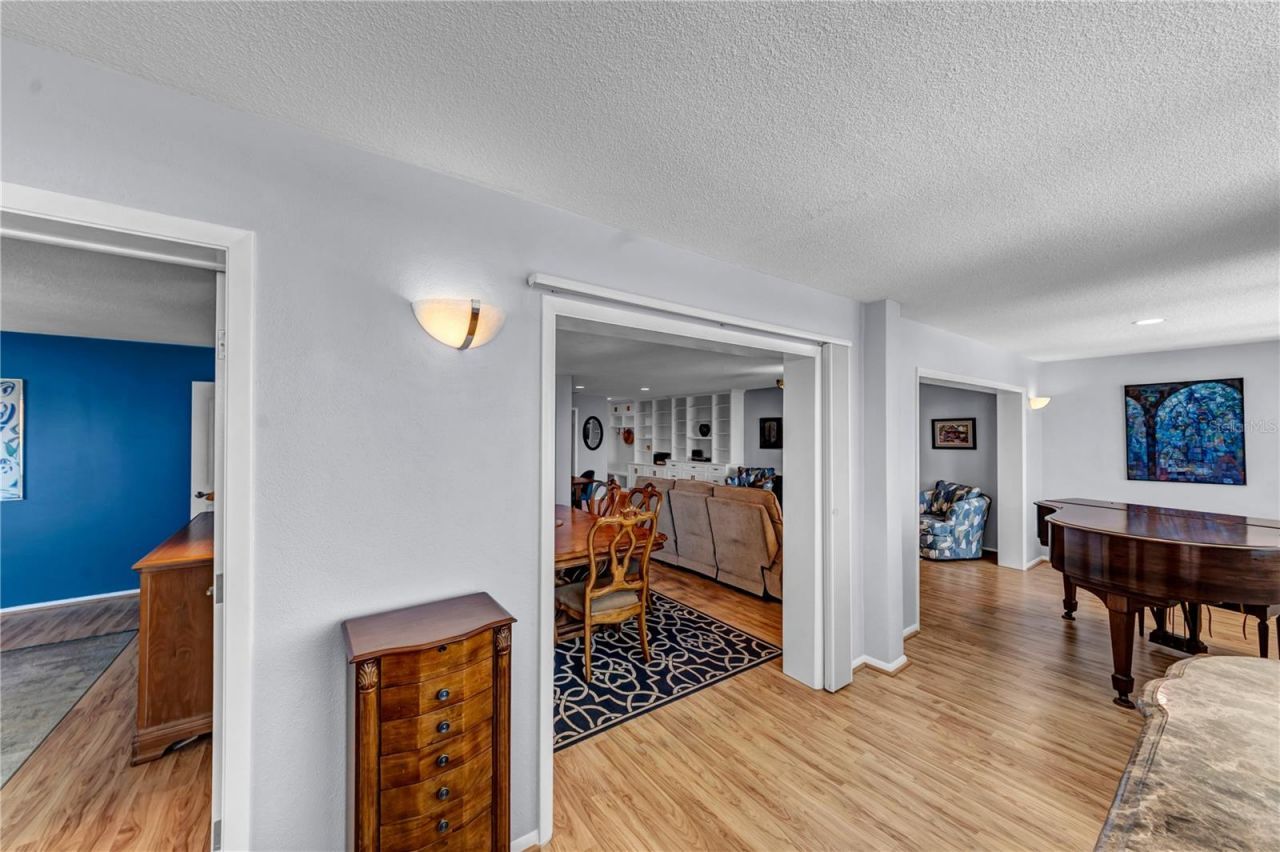 622 Edgewater Drive, Unit 823, Dunedin, FL 34698 Photo