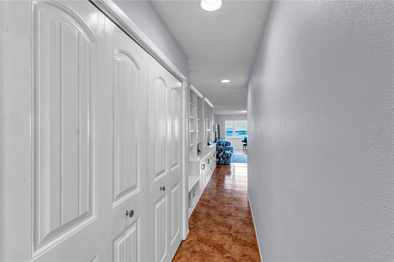 622 Edgewater Drive, Unit 823, Dunedin, FL 34698 Photo