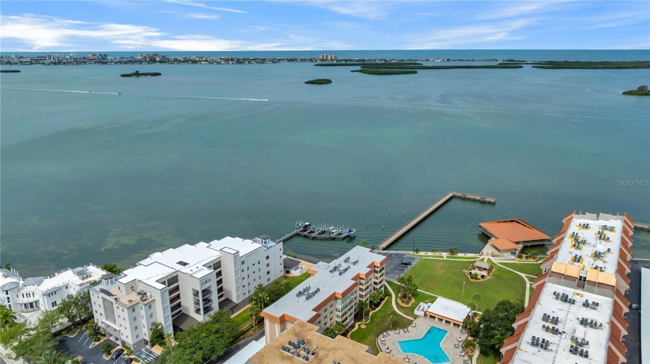 622 Edgewater Drive, Unit 823, Dunedin, FL 34698 Photo