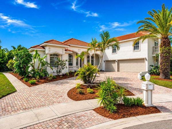 5909 ZAKI LANE , APOLLO BEACH, FL 33572