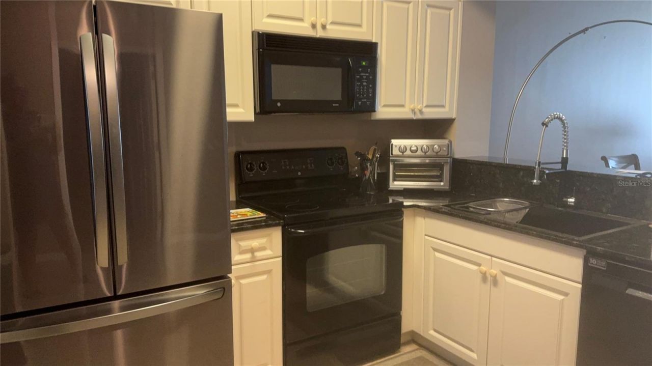 3506 54th Drive W, Unit 203, Bradenton, FL 34210 Photo