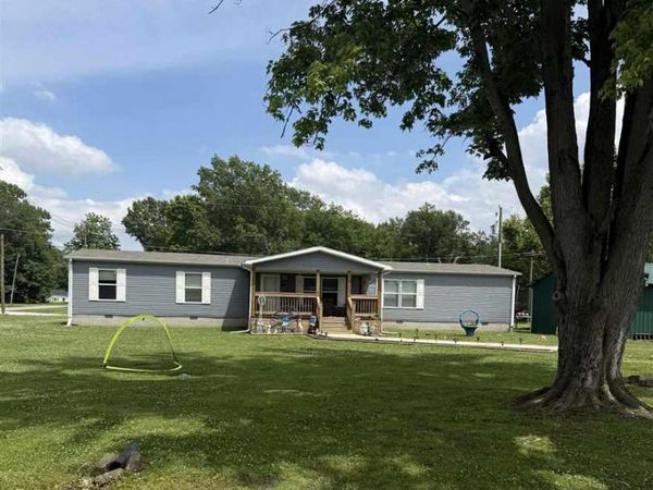 304 S Hickory, Hymera, IN 47855