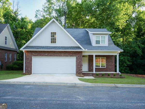 118 Fox Fire Court, Dublin, GA 31021