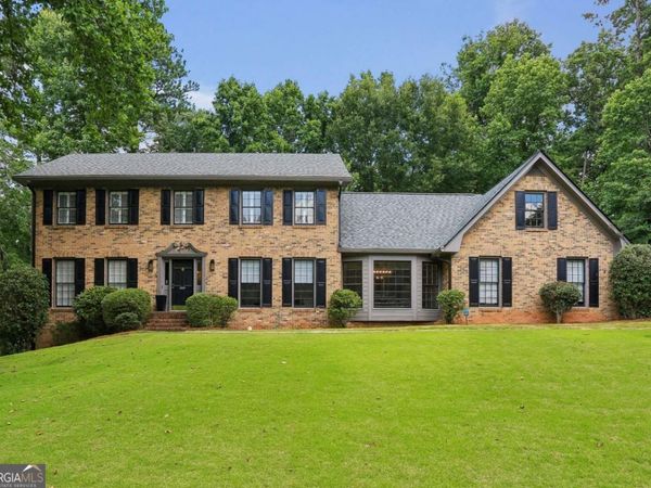 3869 Allenhurst Drive, Peachtree Corners, GA 30092