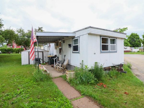 4625 S Mormom Coulee Road, Unit 16, La Crosse, WI 54601