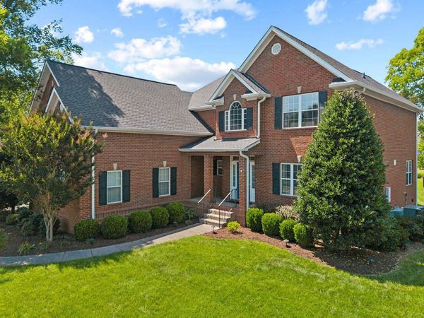 1610 Fair House Rd, Spring Hill, TN 37174