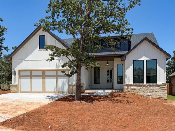 3349 Bourgogne Street, Edmond, OK 73034