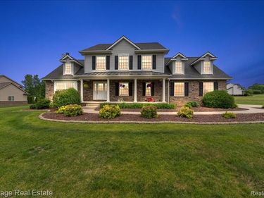5222 Coulter Lake Boulevard, Independence Twp, MI 48348