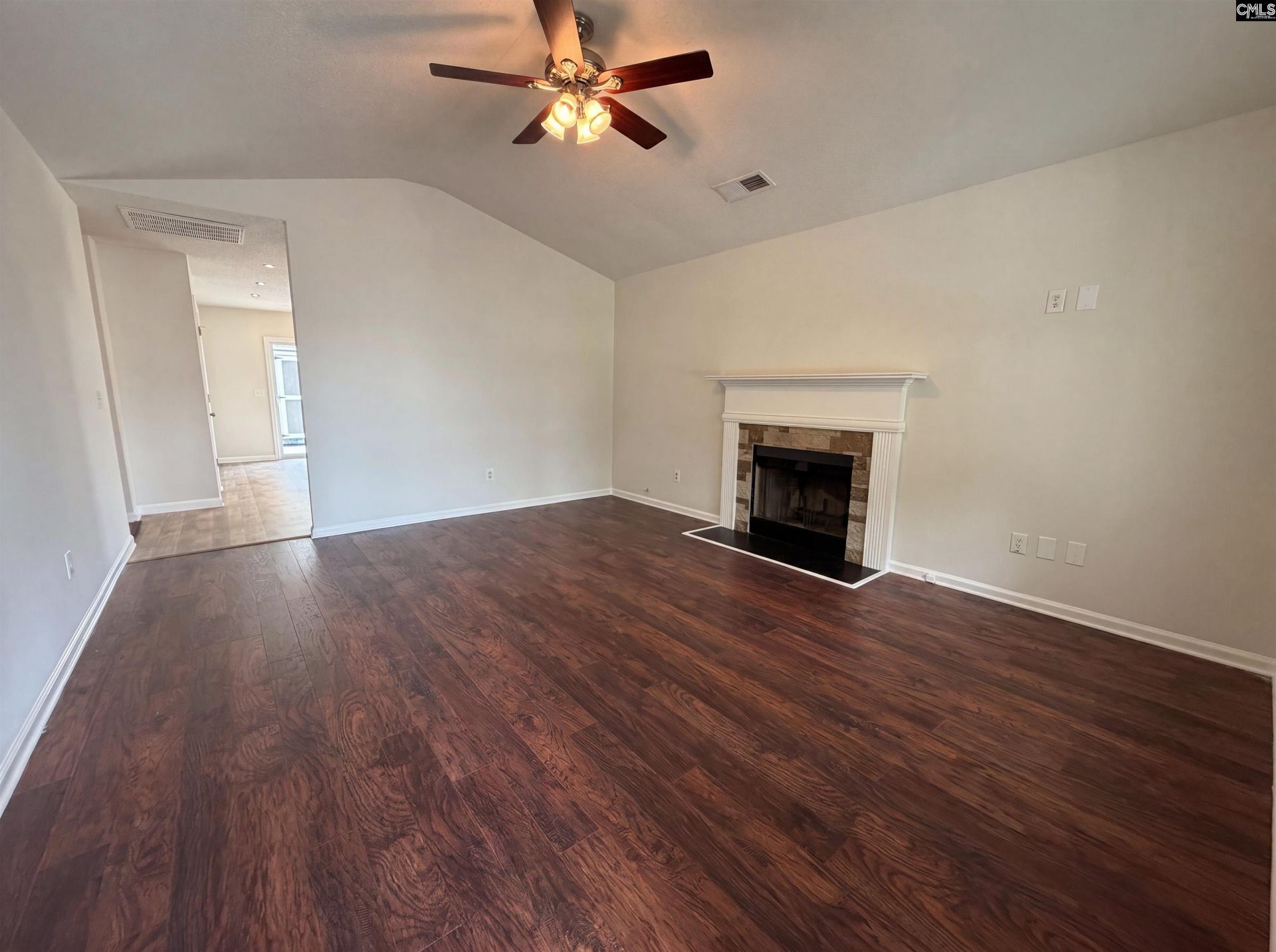 58 Crossvine Court  Photo 14