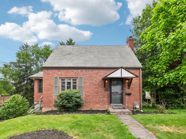 1065 GRANDVIEW Avenue, Bridgeville, PA 15017