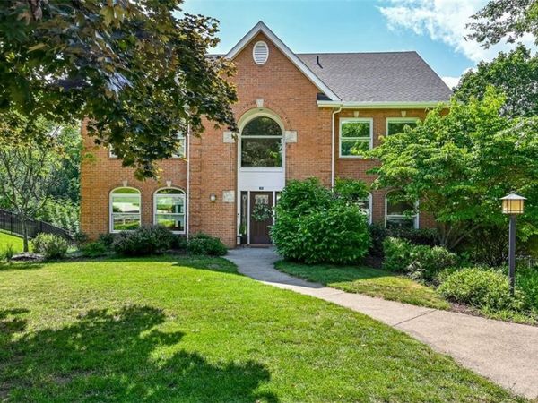 111 Timberwood Drive, Glenshaw, PA 15116