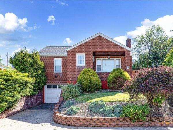 126 Liberty St, Fayette City, PA 15438
