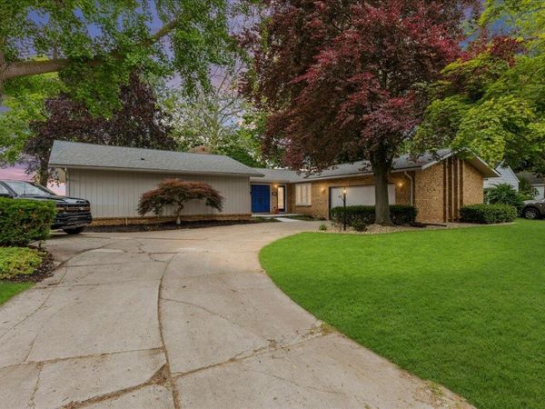 303 E Huron River Drive, Belleville, MI 48111