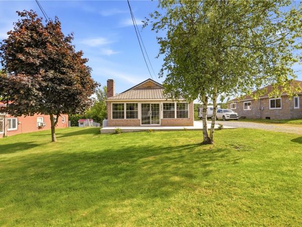 1453 Pitt Street, Jennerstown, PA 15547