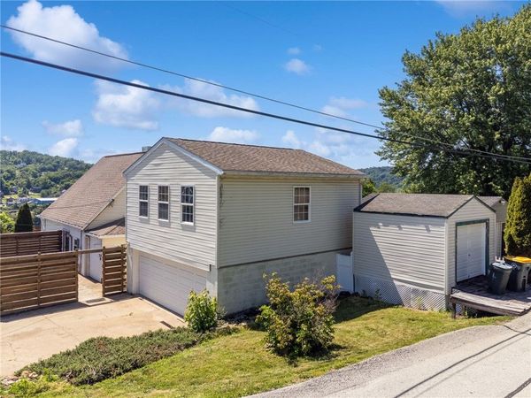 512 5TH STREET, Webster, PA 15087
