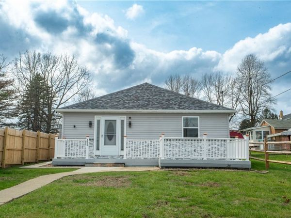 423 16th Avenue, Beaver Falls, PA 15010