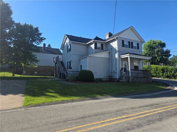 521 9th Ave, Elizabeth, PA 15037