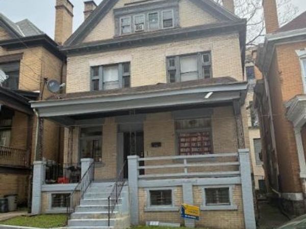 1110 Center, Wilkinsburg, PA 15221