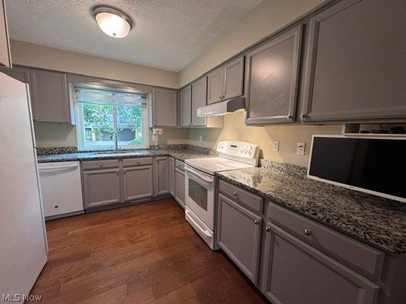 305 Guys Run Road, Unit 305, Akron, OH 44319 Photo 9