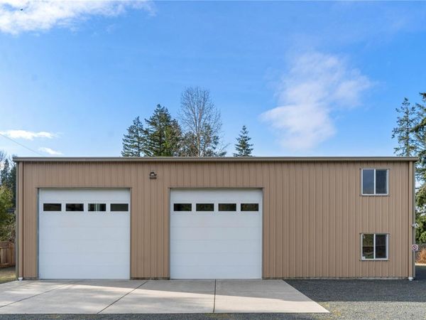 1143 Bellevue Rd , Parksville, BC V9P 2C4